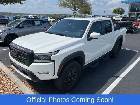 Used 2022 Nissan Frontier PRO-4X w/ Pro-4X Premium Package image 2