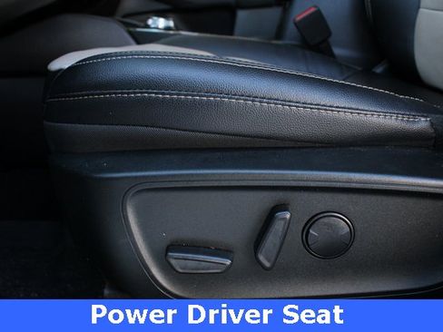 Used 2022 Ford Escape Titanium w/ Titanium Elite Package image 3