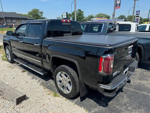 Used 2018 GMC Sierra 1500 SLT AWD/4WD image 4