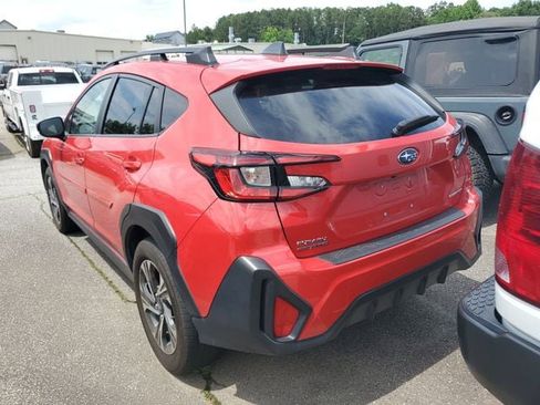 Used 2024 Subaru Crosstrek 2.0i Premium AWD/4WD image 8