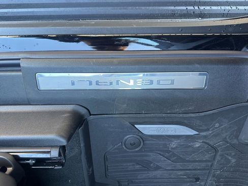 New 2026 GMC Yukon Denali w/ Denali Reserve Package AWD/4WD image 75