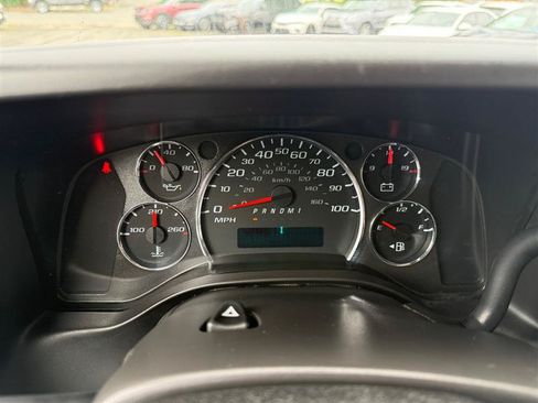 Used 2020 Chevrolet Express 3500 RWD image 34