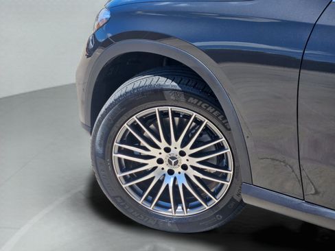 Certified 2026 Mercedes-Benz GLC 300 image 22