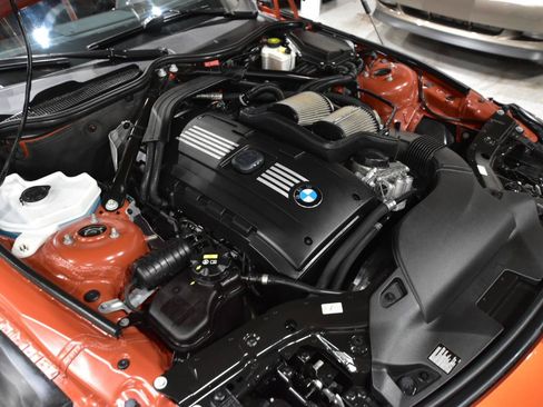 Used 2015 BMW Z4 sDrive35is RWD image 47