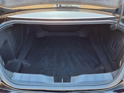Used 2018 Chevrolet Camaro SS RWD image 11