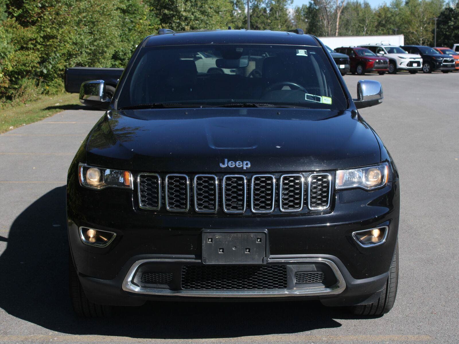 Used 2020 Jeep Grand Cherokee Limited w/ Trailer Tow Group IV AWD/4WD image 2