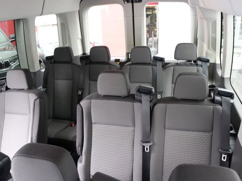 Used 2025 Ford Transit 350 XLT RWD image 17
