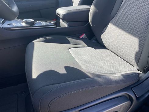 New 2026 Kia Sportage LX FWD image 18