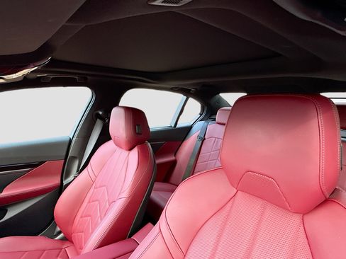 Used 2026 BMW 530i image 27