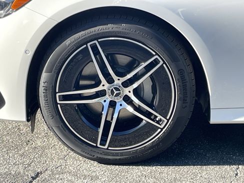 New 2026 Mercedes-Benz E 350 4MATIC Sedan image 16