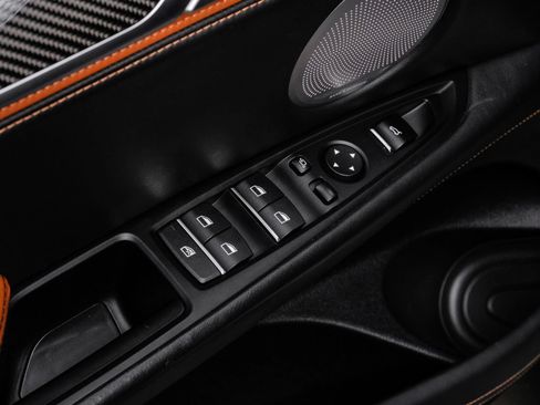 Used 2017 BMW X5 M AWD/4WD image 45