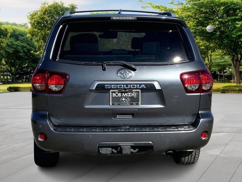 Used 2020 Toyota Sequoia Platinum image 5