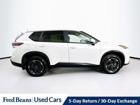 Used 2025 Nissan Rogue SV AWD/4WD image 9