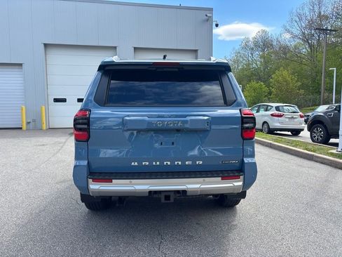 New 2026 Toyota 4Runner Limited AWD/4WD image 5