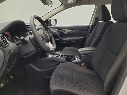 Used 2018 Nissan Rogue Sport S w/ S Appearance Package FWD image 17