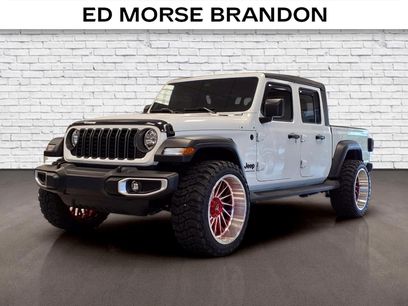 Used 2025 Jeep Gladiator Sport