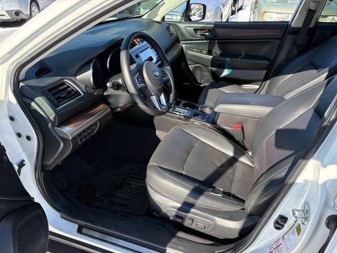 Used 2015 Subaru Outback 2.5i Limited image 5