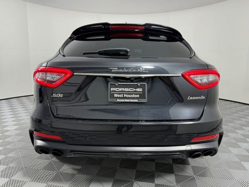Used 2020 Maserati Levante S GranSport image 10