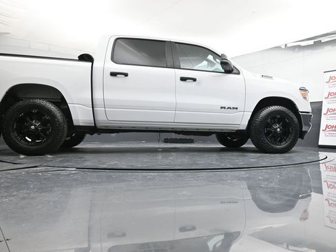 Used 2023 RAM 1500 Big Horn image 40
