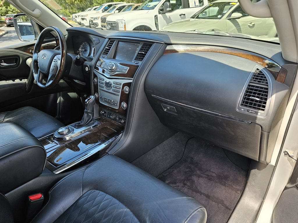 Used 2018 INFINITI QX80 4WD w/ Deluxe Technology Package image 11