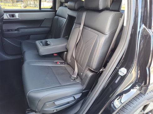 Used 2024 Hyundai Santa Fe SEL image 36