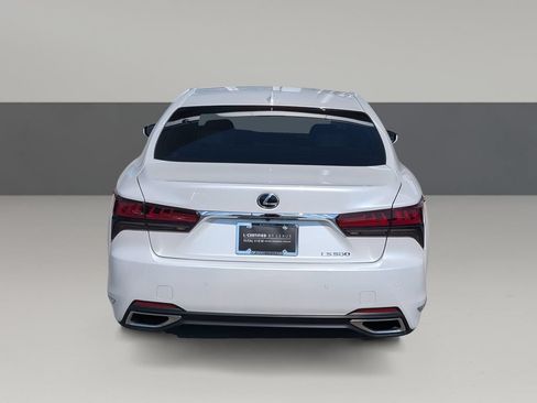 Used 2025 Lexus LS 500 w/ Accessory Package (Z1) RWD image 11