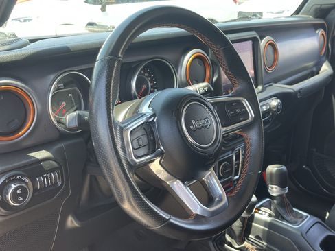 Used 2021 Jeep Gladiator Mojave AWD/4WD image 22