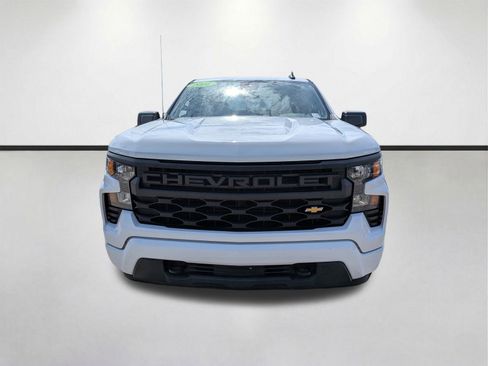 Used 2022 Chevrolet Silverado 1500 Custom RWD image 9