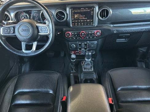 Used 2022 Jeep Wrangler Unlimited Rubicon w/ Xtreme Recon 35" Tire Package AWD/4WD image 12