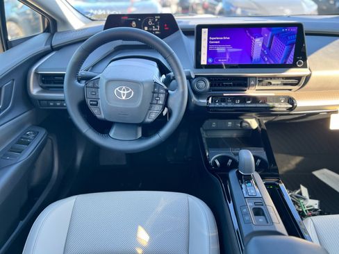 New 2026 Toyota Prius XLE image 26