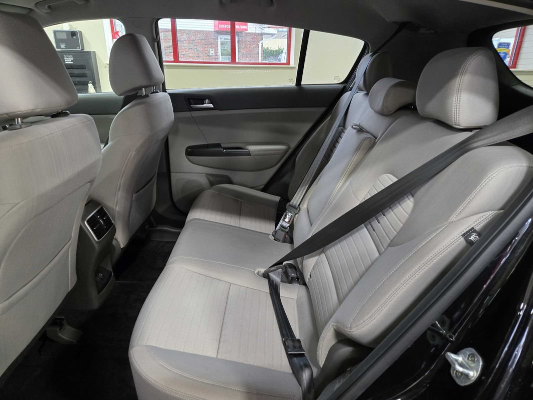 Used 2017 Kia Sportage LX w/ LX Popular Package AWD/4WD image 27