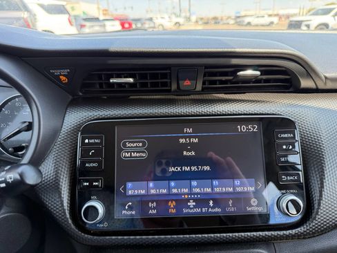 Used 2021 Nissan Kicks SV FWD image 22