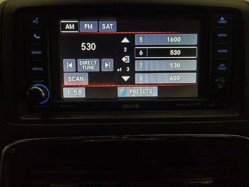 Used 2017 Dodge Grand Caravan SXT FWD image 25