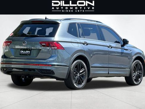 Used 2022 Volkswagen Tiguan SE R-Line AWD/4WD image 4