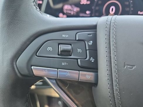 Used 2023 Cadillac Escalade Sport Platinum w/ LPO, ONYX Package AWD/4WD image 26