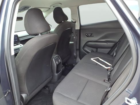 Used 2025 Hyundai Kona SEL AWD/4WD image 9