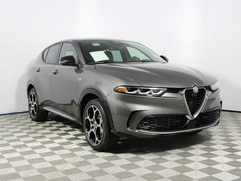 Used 2024 Alfa Romeo Tonale Ti w/ Active Assist Package image 25