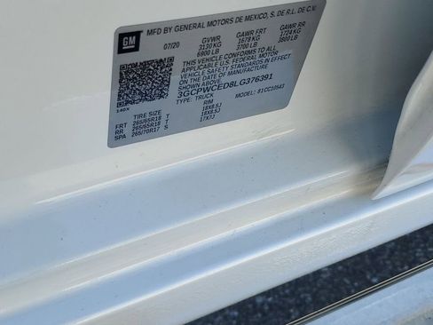 Used 2020 Chevrolet Silverado 1500 LT w/ All-Star Edition image 49