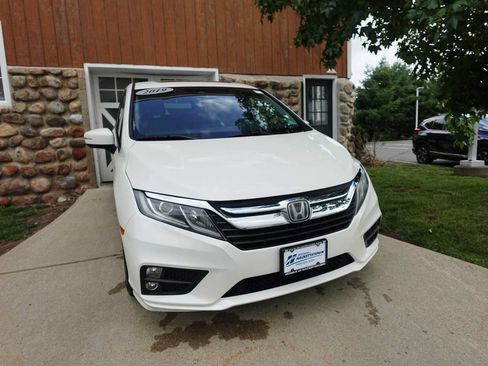 Used 2019 Honda Odyssey EX-L image 3