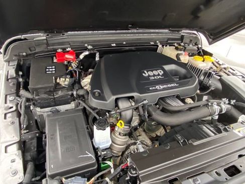 Used 2020 Jeep Wrangler Unlimited Rubicon AWD/4WD image 17