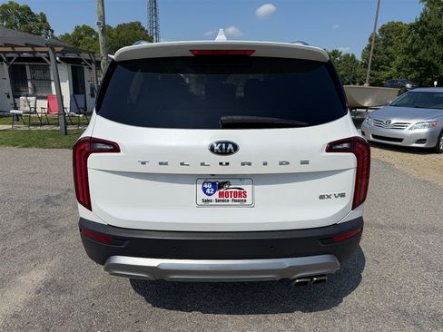 Used 2020 Kia Telluride EX w/ EX Premium Package FWD image 4