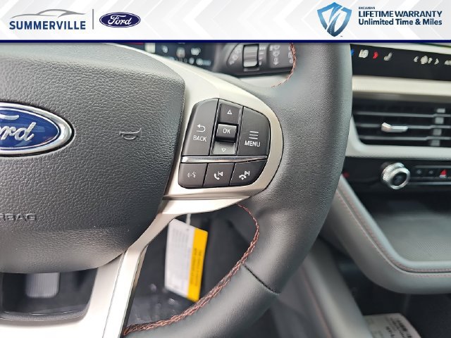 New 2026 Ford Explorer Active RWD image 22