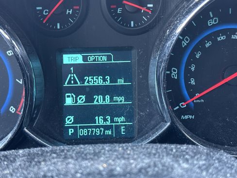 Used 2016 Chevrolet Cruze LTZ image 5