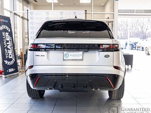 Used 2022 Land Rover Range Rover Velar R-Dynamic S image 13