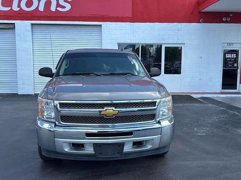 Used 2013 Chevrolet Silverado 1500 LT w/ All-Star Edition AWD/4WD image 2