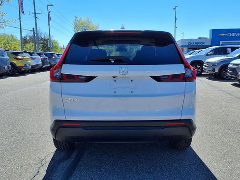 Used 2026 Honda CR-V EX image 6