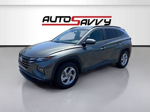 Used 2022 Hyundai Tucson SEL w/ Cargo Package AWD/4WD image 3