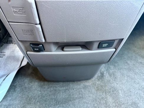 Used 2017 Honda Odyssey EX-L image 89
