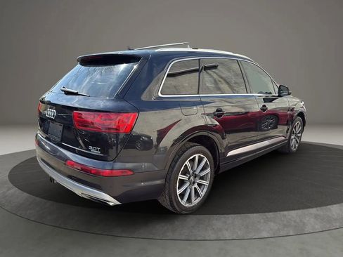 Used 2017 Audi Q7 3.0T Premium Plus w/ Premium Plus Package image 5