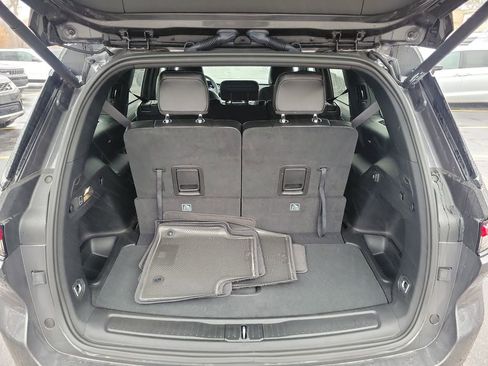 Used 2024 Jeep Grand Cherokee L Altitude image 23